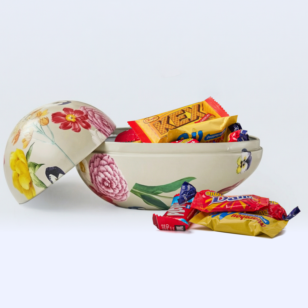 GAVA_Reusable_Swedish_Easter_Egg_with_Swedish_Chocolate_-_Blomster.png?v=1769204253