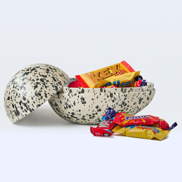 GAVA_Reusable_Swedish_Easter_Egg_with_Swedish_Chocolate_-_Flackig.png?v=1769204254