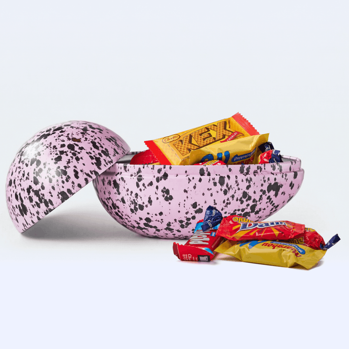 GAVA_Reusable_Swedish_Easter_Egg_with_Swedish_Chocolate_-_Rosa_1827a980-d081-484a-ad5c-26dd4a5996f9.png?v=1769205129