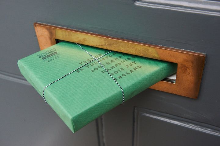 Deluxe Chocoholics Gift Collection