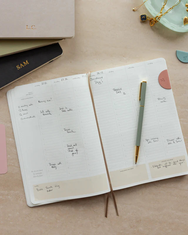 Undated Vertical Weekly Planner